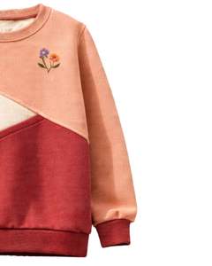 Sweat-shirt pour femme personnalisé, coloris pêche et bordeaux, en molleton doux, col rond, décontracté, pull d'hiver avec détails brodés - Product Image 4