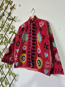 Vintage Pink <b>Velvet</b> Suzani Embroidered <b>Jacket</b> with Heart And Floral Pattern Full Sleeve Stand Collar Bohemian Winter <b>Jacket</b> - Product Image 5