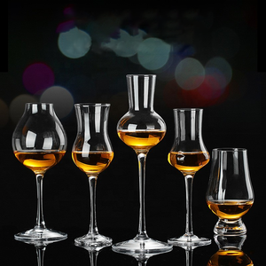 Guangzhou <span class=keywords><strong>Hefa</strong></span> 2024 Pub Inglaterra Bar Especial 3,8 Oz. Copa de vino Grappa Surtido de cristalería especial Vajilla de cristal Copas - Product Image 1