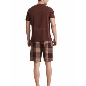 เสื้อยืดและกางเกงขาสั้นผู้ชายไซส์ใหญ่ ราคาโรงงาน ผลิตจากผ้าโพลีเอสเตอร์/คอตตอน ระบายอากาศได้ดี เป็นมิตรต่อสิ่งแวดล้อม เหมาะสำหรับใส่ลำลองกลางแจ้ง สไตล์สตรีทแวร์ ดีไซน์ 2 in 1 - Product Image 3