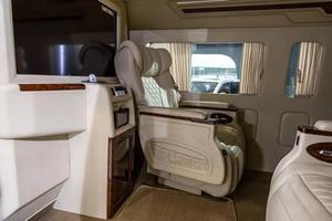 <span class=keywords><strong>Toyota</strong></span> <span class=keywords><strong>Hiace</strong></span> <span class=keywords><strong>2019</strong></span> Usada de Calidad, SUV de Lujo para Viajes, Vehículo de Primera Categoría con 8 Asientos, Volante a la Izquierda y Derecha, Híbrido - Product Image 4