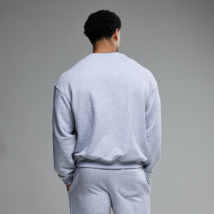 Sweat-shirt à col rond gris clair pour homme, coupe classique, couleur unie, pull décontracté en coton French Terry, vêtement d'automne - Product Image 2