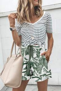 Pantalones cortos de playa para mujer, estampado de palmeras, cintura elástica con cordón, camisa blanca colorida informal para vacaciones de verano, camisa blanca para hombre, verano - Product Image 2