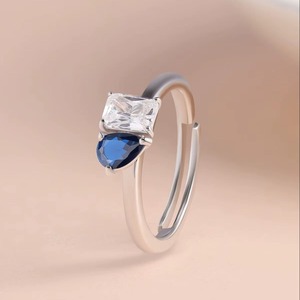 Anillo Toi Et Moi de Plata de Ley 925 con Moissanita, Corte Radiante en Forma de Pera, Joyería de Compromiso con Dos Piedras - Product Image 1