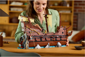 Compatible con MOC 21363 2026 NUEVO 2912PCS Barco Pirata Clásico Cazatesoros Decoración para el Hogar Barco Pirata Barco de Vela Bloques de Construcción Juguetes - Product Image 3