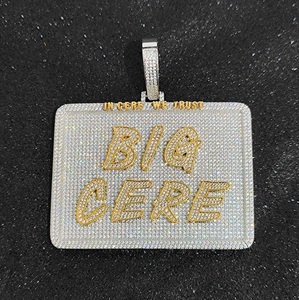 Pendentif carré personnalisé en diamant avec lettre BIG CERE, bijoux hip-hop raffinés, grand format, bicolore - Product Image 1