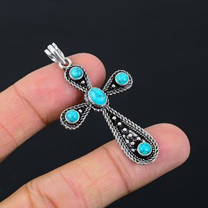 Pendentif en laiton turquoise tibétaine naturelle, plaqué argent sterling, ovale à coupe finale, style bohème, cadeau unisexe pour anniversaire - Product Image 1