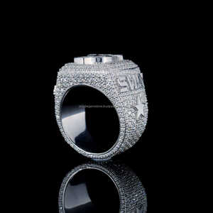 Anillo de Moissanita de Hip Hop Personalizado Patrón 3D Plata de Ley 925 Con Moissanita Diamante Letra Nombre Anillo de Campeonato - Product Image 6