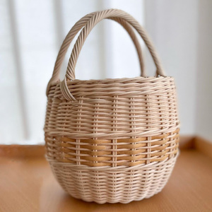 Cestas de regalo de ratán de diseño moderno, cestas de almacenamiento sostenibles para regalar al precio más bajo. - Product Image 1