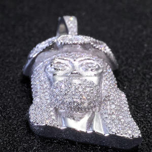Colgante de lujo con la cara de Jesucristo en moissanita, elaborado en plata de ley 925, estilo hip hop, collar religioso para hombres y mujeres. - Product Image 6