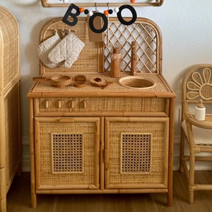 Cocina de juguete de ratán hecha a mano, miniatura para juegos imaginativos, juguetes educativos para niños - Product Image 6