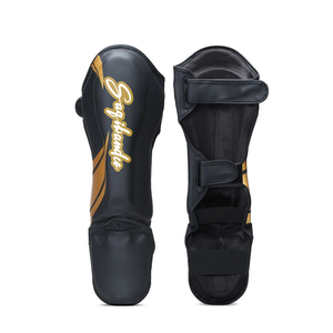 Protège-tibias personnalisés en cuir synthétique imperméable pour Muay Thai MMA avec cadre en acier haute teneur en carbone |   Protection professionnelle pour la boxe - Product Image 3