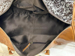 กระเป๋าหนังวัวขนเฟอร์ทำมือสไตล์วินเทจสไตล์วินเทจแบบตะวันตกใช้ได้ทั้งชายและหญิงกระเป๋าเดินทางขนาดใหญ่ - Product Image 6