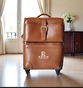 Valise de voyage en cuir de qualité supérieure pour un transport facile, fabriquée en Inde au meilleur prix. - Product Image 1