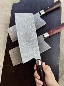 Nuevo Cuchillo para Cortar Pan con Hoja Dentada, Acero al Carbono, Acero de Damasco, Hecho a Mano, Ecológico, con Caja de Regalo, de Vietnam - Product Image 2