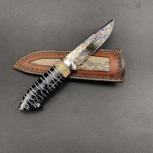 Cuchillo de Camping Fijo con Hoja de Damasco Hecha a Mano y Mango de Acero Inoxidable, Personalizable OEM para Caza y Exhibición - Product Image 6