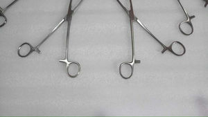 Tijeras Laparoscópicas Allis Estándar de Alta Calidad, 4 Piezas, Acero Inoxidable, Instrumentos Reutilizables para Cirugía Abierta de Mahfooz Instruments - Product Image 4