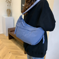 Sac bandoulière bordeaux décontracté en polyester unisexe, sac à main de voyage et de shopping, mignon, style bohème, avec chaînes à pompons, portable