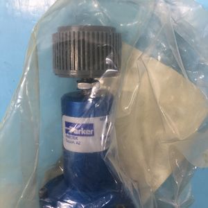 Régulateur de pression AMAT 3800-01237 0-60 PSIG 1/4" - Équipements et pièces semi-conductrices de renommée mondiale à la fois fiables et durables - Product Image 2