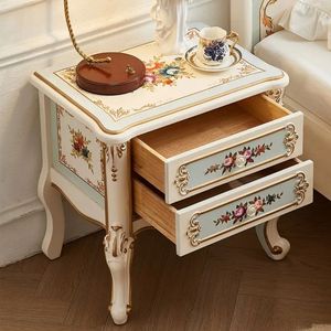 Juego de dormitorio clásico francés blanco de Montage Beverly Hills, cama de caoba tallada para hotel o villa, garantizado. - Product Image 6