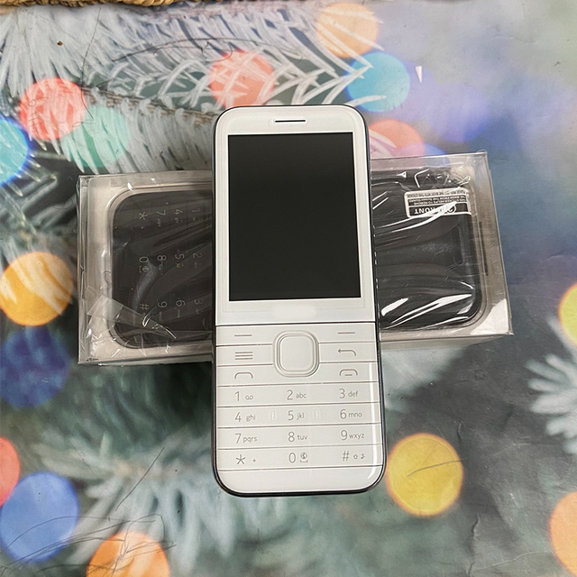 Classic Nokio 8000 2.8-inch Large Screen GSM 2G4G Dual SIM WiFi HD Camera Candy bar Feature Phone KAI OS 1500mAh