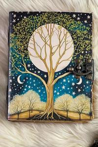 Magnifique agenda en cuir A5 fait main avec un superbe motif arbre de vie, papier aquarelle jaune, cadeau écologique pour un usage quotidien - Product Image 1