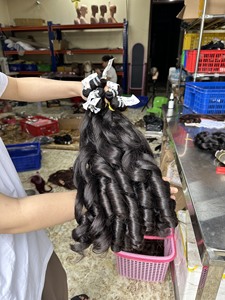 Bouncy Bone Straight 100% Vietnamese Non-Remy Human Hair 190% Density 52cm <b>Head</b> Size Female Machine Weft Hair Bundles - Product Image 3