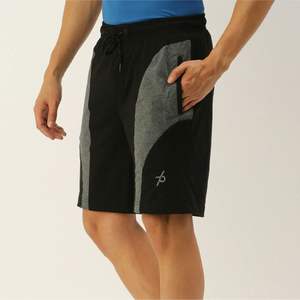 Shorts de sport pour hommes très demandés, shorts de gym pour l'entraînement, style streetwear, design personnalisé, shorts de sport de haute qualité pour hommes - Product Image 4