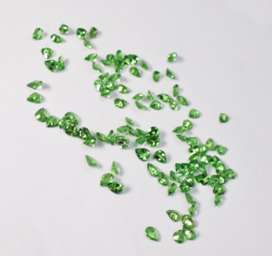 Pierre précieuse naturelle Tsavorite taille poire 5x3 mm 5x4 mm 7x5 mm, qualité Eye Clean, pierres en vrac pour bijoux - Product Image 5