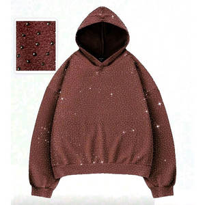 Ropa de estilo urbano moderno, sudadera con pedrería, ideal para uso casual, actividades al aire libre y viajes. - Product Image 1