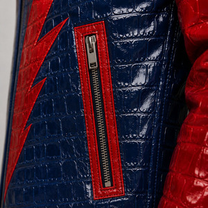 Veste en cuir gaufré crocodile rouge et bleu pour homme avec col en fourrure, style motard, coupe-vent, manteau d'hiver, coupe ajustée, fermeture éclair - Product Image 5