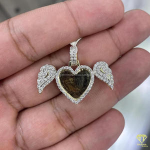 Collar con Colgante de Corazón Premium con Piedra Natural Personalizada y Diseño de Moissanita Pavé - Product Image 6