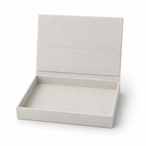 Caja de Invitación de Lino Natural de Alta Calidad con Tapa Abatible, Monograma con Estampado en Relieve, Venta al por Mayor en Tailandia - Product Image 2