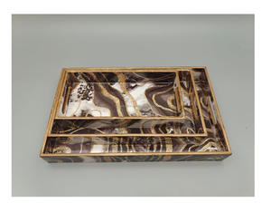 Elegante bandeja de madera hecha a mano con diseño impreso único para servir alimentos y bebidas decoración del hogar para la cocina - Product Image 5