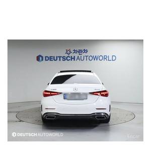 Mercedes-Benz C300 Clase C AMG Line 4MATIC 2023 con Caja de Cambios Automática, 11,359 km, Volante a la Izquierda, Cámara Trasera - Product Image 4