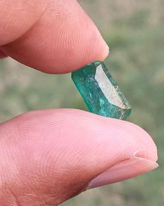 Piedra Preciosa de Esmeralda Natural Certificada, Esmeralda Verde Suelta de Alta Calidad, Piedra de Grado Joyería para Anillos y Colgantes - Product Image 2