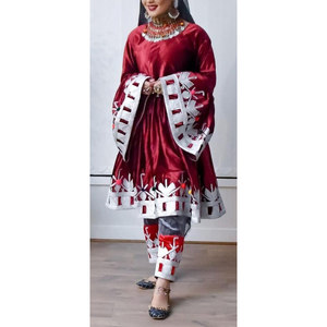 Robe afghane pour femmes, magnifique robe maxi culturelle à manches longues et broderies traditionnelles colorées - Product Image 1