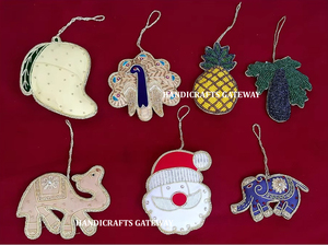 ลูกบอลประดับตกแต่งคริสต์มาสลายปักดิ้นซารี - Product Image 3