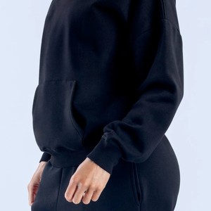 Sudaderas con capucha de tejido suave, corte holgado y hombros caídos, personalizadas con logotipo, de primera calidad, para mujer, al por mayor, para ropa urbana. - Product Image 6