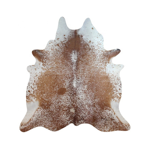 Tapis en cuir de vachette marron et blanc à imprimé animal, style ferme, pour décoration de salon, avec envers en caoutchouc, nettoyage facile, poils plats - Product Image 6