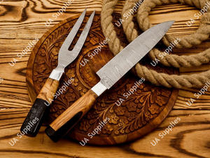 ชุดมีดสับและส้อมทำจากเหล็กดามัสกัสคุณภาพสูง คมกริบระดับมืออาชีพ สำหรับหั่นเนื้อบริสเก็ต บาร์บีคิว ใช้งานได้ทั้งมือซ้ายและขวา ด้ามจับสีเขียวมะกอก - Product Image 5