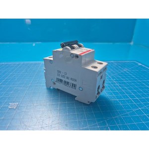 2CD S202-C3 ABB S252 001 R0034เบรกเกอร์ขนาดเล็กที่ใช้เป็นชิ้นส่วนอุปกรณ์เซมิคอนดักเตอร์รุ่นเก่า - Product Image 5