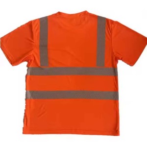 เสื้อยืดโพลีเอสเตอร์แบบสะท้อนแสงสีส้มเหลืองสำหรับงานที่ต้องการการมองเห็นสูง  แบบ unisex - Product Image 6