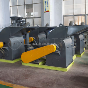 Machine de broyeur de paille pour le broyage efficace des déchets agricoles et des matériaux de <span class=keywords><strong>compost</strong></span> dans la production d'engrais organique - Product Image 1