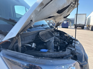 Ford Transit 250 Cargo Van 2021 Usada en Buen Estado con Transmisión Automática 135,591 km (Furgoneta de Panel) - Product Image 4