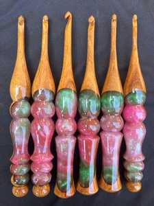 Elegant Attractive Pink Resin & Wooden <b>Crochet</b> <b>Hook</b> Handmade Luxury <b>Crochet</b> <b>Hooks</b> for Hand Knitting Accessory <b>Crochet</b> Tools - Product Image 6