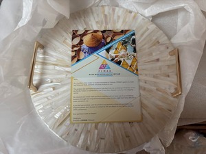 Plateau de service rond en nacre de luxe moderne vietnamien avec poignées métalliques, plateau décoratif pour table basse et salle de bain - Product Image 5