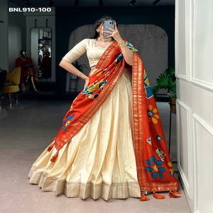 Lehenga-Choli évasé en Poly Kotha Tussar de haute qualité avec bordure tissée solide et Zari, et Dupatta brodée/imprimée – Fournisseur indien - Product Image 1