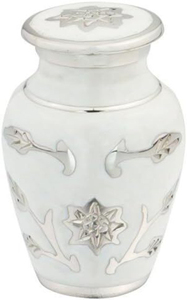 Hot Selling Brass Pet Cremation Urns Funeral Urns <b>For</b> Cat and Dog <b>Ashes</b> Handmade Burial Urns - Product Image 3