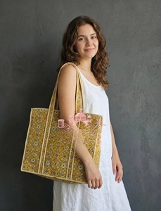 Bolso Tote de Algodón Acolchado de Alta Calidad, Venta Caliente 2026, con Cierre de Cremallera, Estampado Geométrico Tradicional Patola, Correas de Hombro a Rayas - Product Image 4